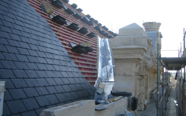 Rénovation de la toiture en cours